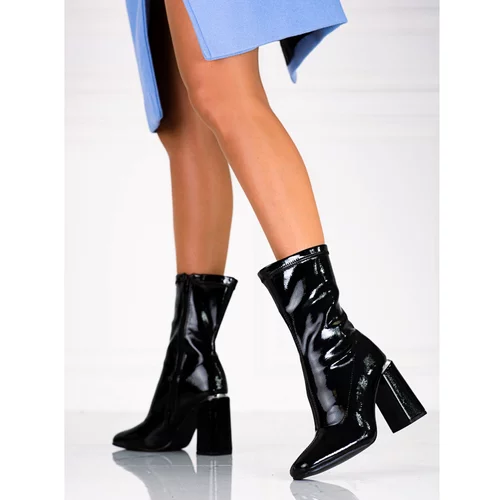 SHELOVET Women's high ankle boots on the post made of patent leather