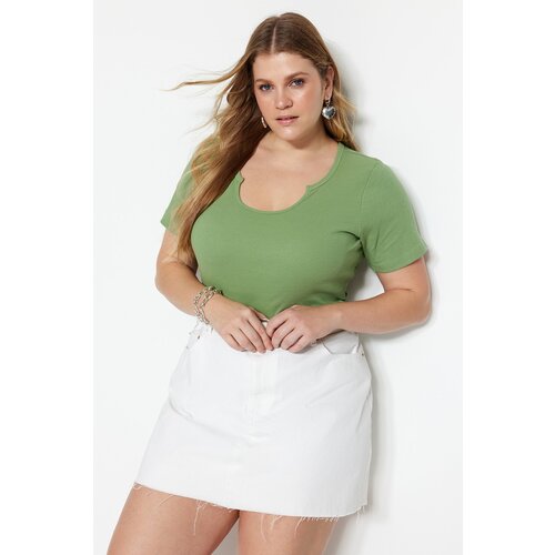 Trendyol Curve Plus Size Blouse - Green - Fitted Slike