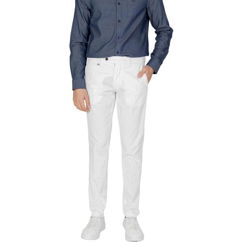 Antony Morato BRYAN MMTR00580-FA800185 Bijela Slike