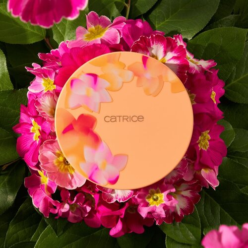 Catrice Seeking Flowers Eyeshadow Palette - C01 Buy Myself Flowers Slike