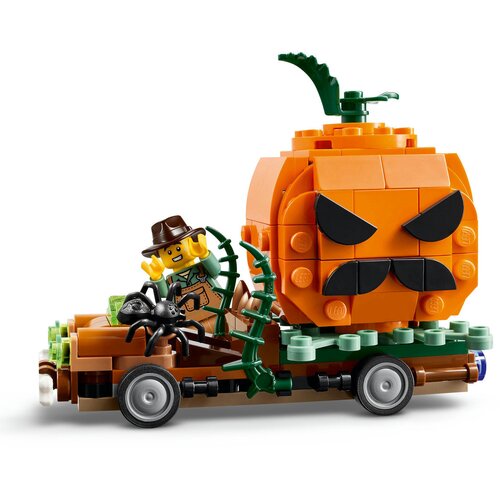 Lego LEGO&amp;reg; Iconic - Poltovornjak z bučo s svečo (40822) Slike