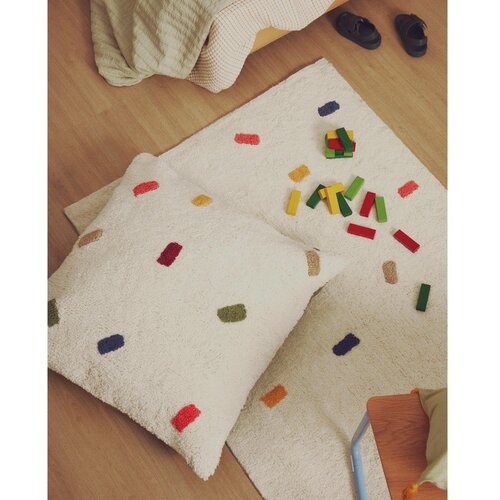 Kave Home Bombažna otro&amp;scaron;ka prevleka za blazino 70x70 cm Epifania &amp;ndash; Slike
