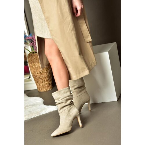 Fox Shoes R404020302 Women&amp;#039;s Beige Suede Slim Heeled Pleated Boots Slike
