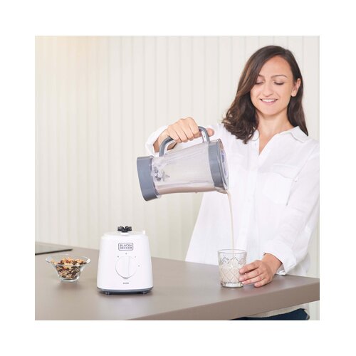Black &amp;amp; Decker blender sa posudom 500V Slike