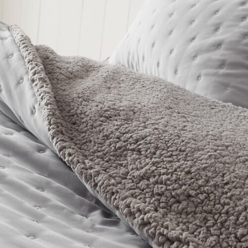Catherine Lansfield Siva enojna posteljnina iz sherpa flisa 135x200 cm Cosy Nori &amp;ndash; Slike
