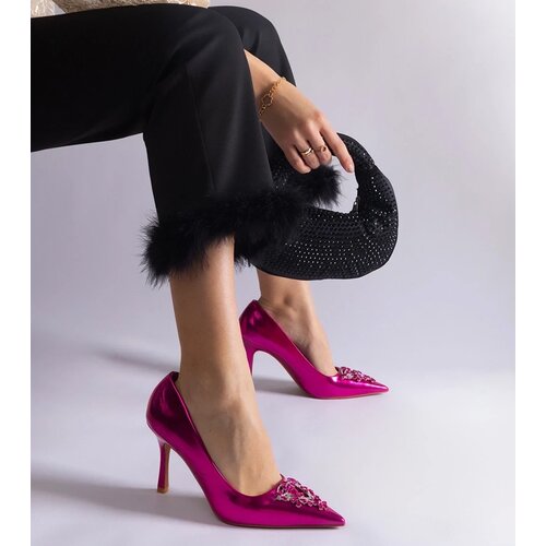  Pink patent stilettos adorned with rhinestones Almana Slike