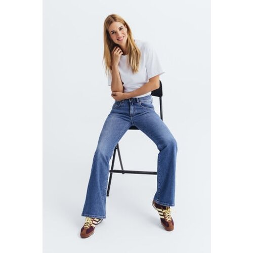 Legendww zenske slim fit flare farmerke sa srednjim strukom -model 204 Cene