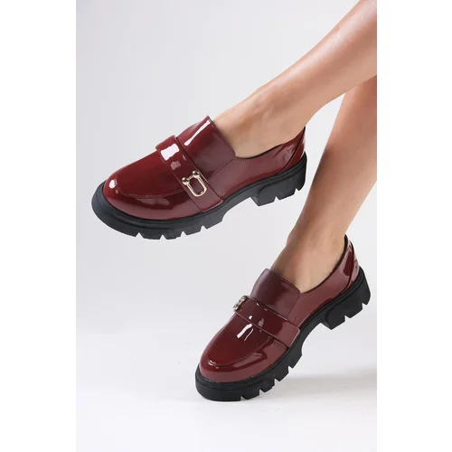 Mio Gusto Katy Burgundy Color Thick Soled Women's Loafer Shoes