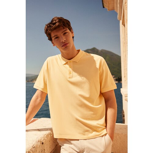 ALTINYILDIZ CLASSICS Men's Yellow 100% Cotton Roll-Up Collar Slim Fit Slim Fit Polo Neck Short Sleeved T-Shirt. Slike