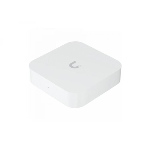 Ubiquiti gateway lite; up to 10x routing performance increase over usg; managed with a cloudkey, official unifi hosting, or unifi network server; (1) gbe wan port; (1) gbe lan port; compact footprint; usb-c powered (adapter included); managed with unifi network 8.0.7 and later. Cene