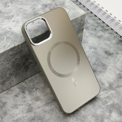 Maska COLOR METAL MagSafe za iPhone 14/ srebrna Slike
