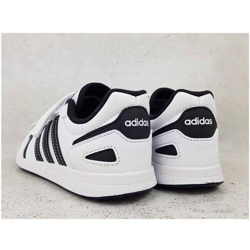 Adidas Nizke superge Vs Switch 3 Cf C Bela Slike