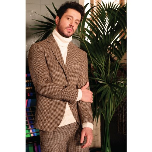 Avva Men's Ecru Full Turtleneck Raglan Sleeve Pocket Detailed Comfort Fit Relaxed Cut Wool Sweater Slike