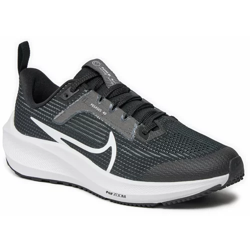 Nike Čevlji Air Zoom Pegasus 40 (GS) DX2498 001 Black/White/Iron Grey