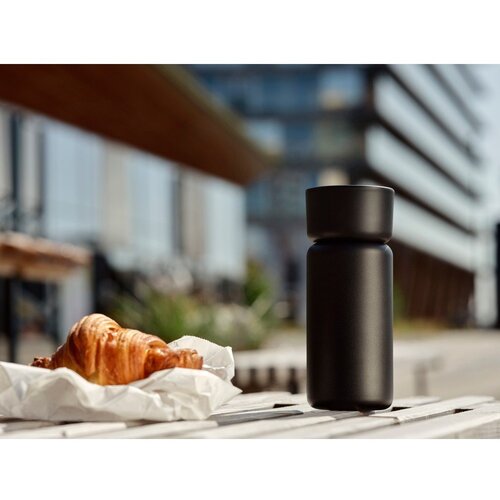 Zone Crna termo &amp;scaron;alica od nehrđajućeg čelika 400 ml Singles &amp;ndash; Slike