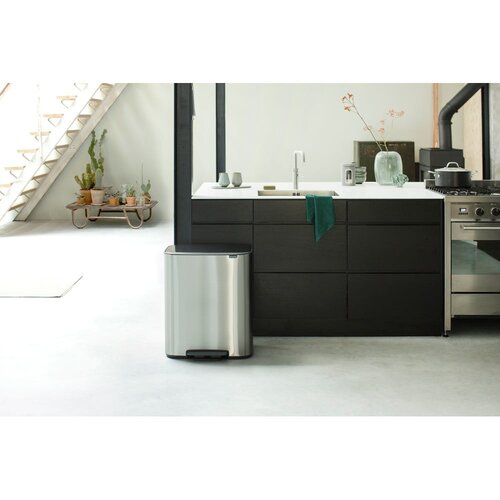 Brabantia Ko&amp;scaron; za odpadke s pedalom Bo, 2 x 30L - Matt Steel Fingerprint Proof Slike