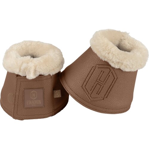 ESKADRON Skakalni zvonci za kopita Stingray Fauxfur, Almond - XXL Slike