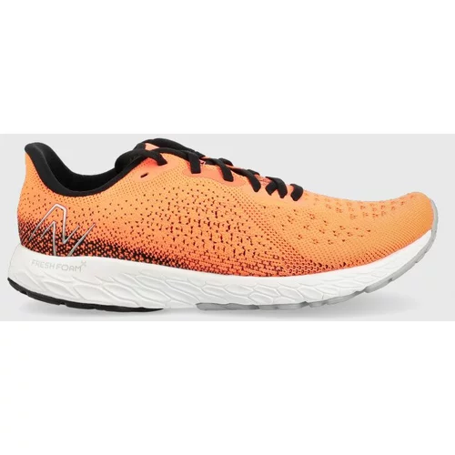 New Balance Tekaški čevlji Fresh Foam X Tempo v2 oranžna barva