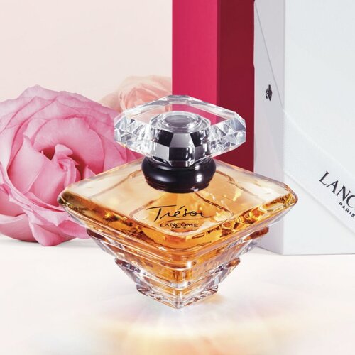 Lanc&amp;ocirc;me Tr&amp;eacute;sor Eau De Parfum 50 ml (woman) Slike