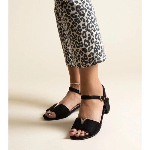 Gemre Black low-heeled sandals with a buckle Horner Slike
