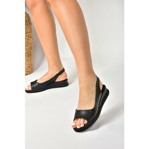 Fox Shoes Women's Black Faux Leather Sandals Slike