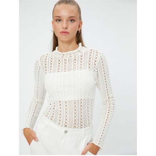 Koton Long Sleeved T-Shirt with Openwork Standing Collar Slike