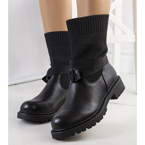 D/CEO Black patent leather insulated boots Campi Cene