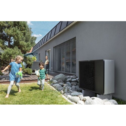 Daikin Altherma 3 R MT ERRA10EW17+ELVH12S23EJ9W freonska split 10kW toplotna črpalka z intergriranim 230l bojlerjem - Slike