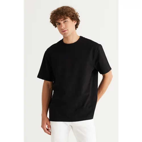 ALTINYILDIZ CLASSICS Men's Black Comfort Fit Comfortable Cut, Crew Neck Cotton T-Shirt.