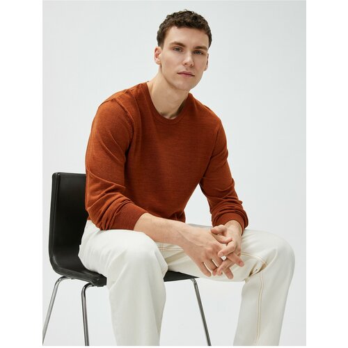 Koton Basic Knitwear Sweater Crew Neck Slim Fit Long Sleeved Slike