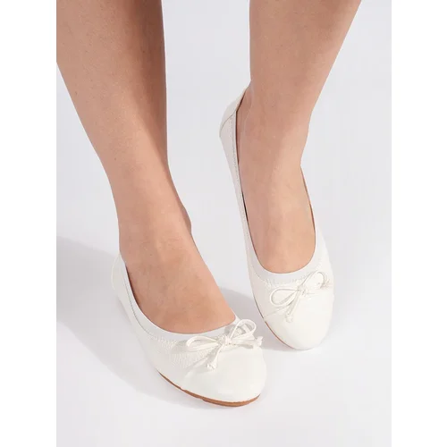 Shelvt White patent ballerinas with a bow