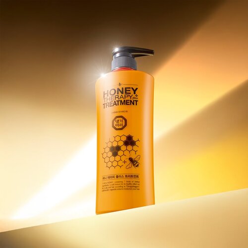 DAENG GI MEO RI Honey Therapy Professional Plus Treatment regenerator za intenzivnu obnovu 500 ml Slike