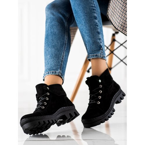 S. BARSKI BLACK TRAPPERS S.BARSKI Slike