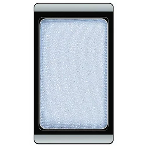 Artdeco Eyeshadow Glamour pudrasta senčila za oči v praktičnem magnetnem etuiju odtenek 30.394 Glam light blue 0,8 g