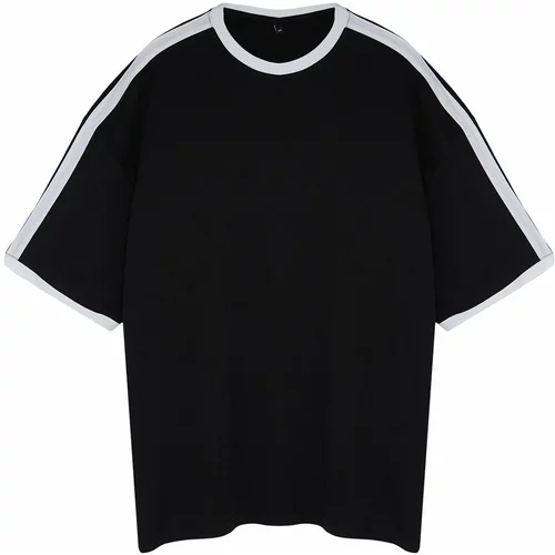 Trendyol Men's Black Oversize/Wide-Fit Contrast Detail 100% Cotton Plus Size T-shirt
