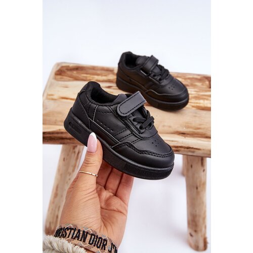 Boto Classic Children's Sports Shoes Black Marlin Cene