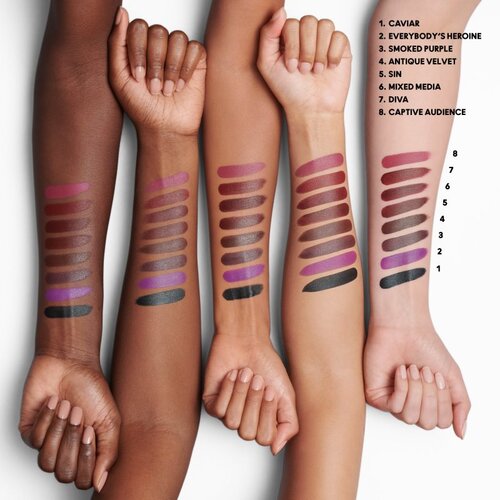 MAC Cosmetics M&amp;middot;A&amp;middot;Cximal Silky Matte Lipstick matirajoča &amp;scaron;minka odtenek Smoked Purple 3,5 g Slike