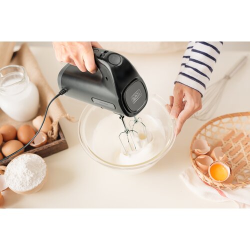 Black & Decker ročni mešalnik 300W BXMX300E Cene