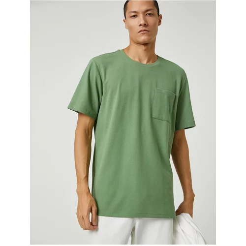 Koton Basic T-Shirt Crew Neck Pocket Detailed