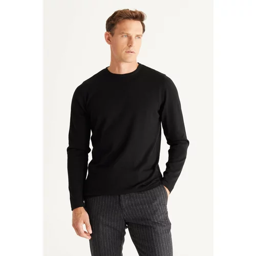 AC&Co / Altınyıldız Classics Men's Black Standard Fit Normal Cut, Crew Neck Knitwear Sweater.