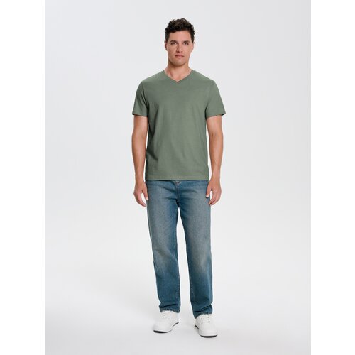 Sinsay Basic majica kratkih rukava s V-izrezom Slike