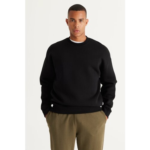 AC&Co / Altınyıldız Classics Men's Black Oversize Fit Wide Cut Cotton Fleece 3 Thread Crew Neck Sweatshirt Slike