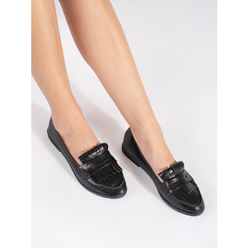 Shelvt Black loafers decorated with tassels Slike