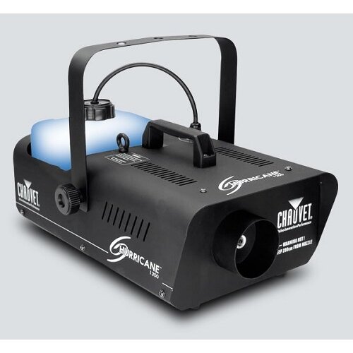  SAR HURRICANE 1300 chauvet kapacitet 3,3l snaga 1300watt dim mašina Cijene