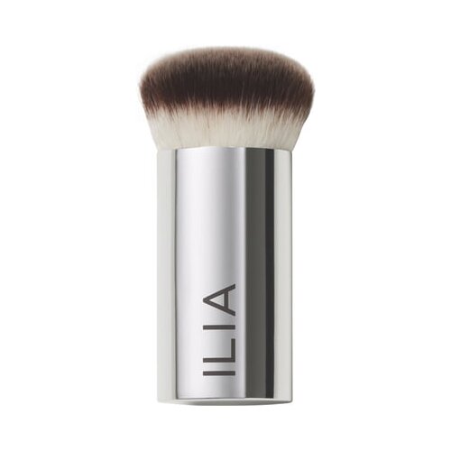 ILIA Beauty perfecting buff brush Cene