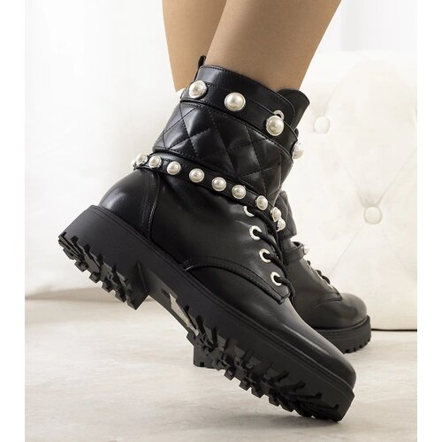 D/CEO Black lacquered women's trapper Corso Cene