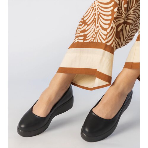 Gemre Black platform derby shoes made of eco-leather Huron Cene
