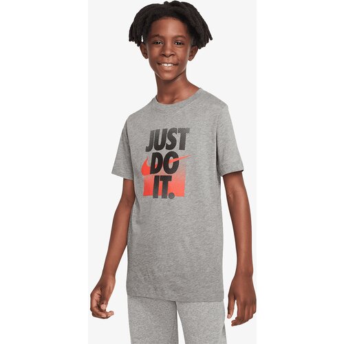 Nike majica za dečake u nsw tee core brandmark 1 DX9522-063 Cene