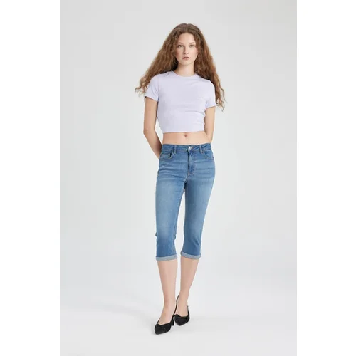 Defacto Normal Waist Jean Capri