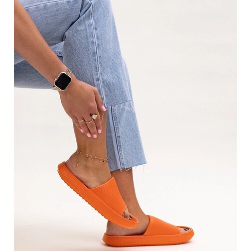 D/CEO Black sandals on a block heel Millo Cene